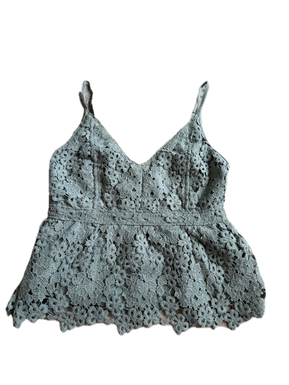 ABERCROMBIE &FITCH Lace Floral V-Neck Peplum Cami Top in Sage - Picture 6 of 9